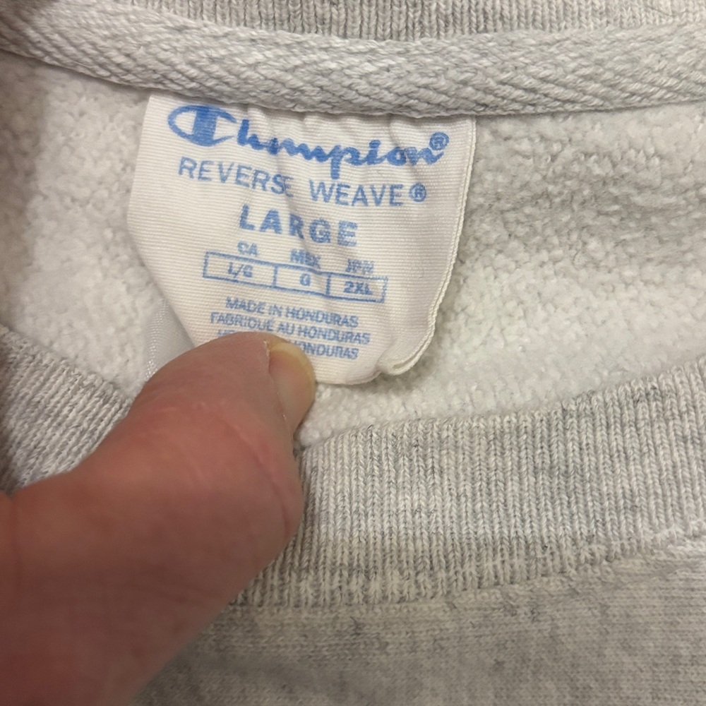Champion Gray Reverse Weave North Carolina Crew neck Sweatshirt size large ' - Picture 3 of 5